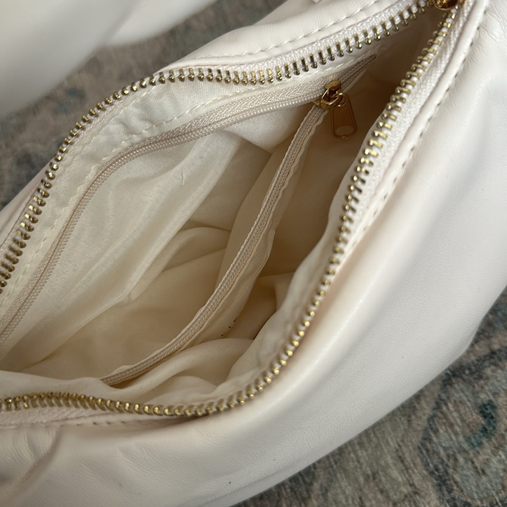 Melie Bianco clutch - Picture 5 of 6